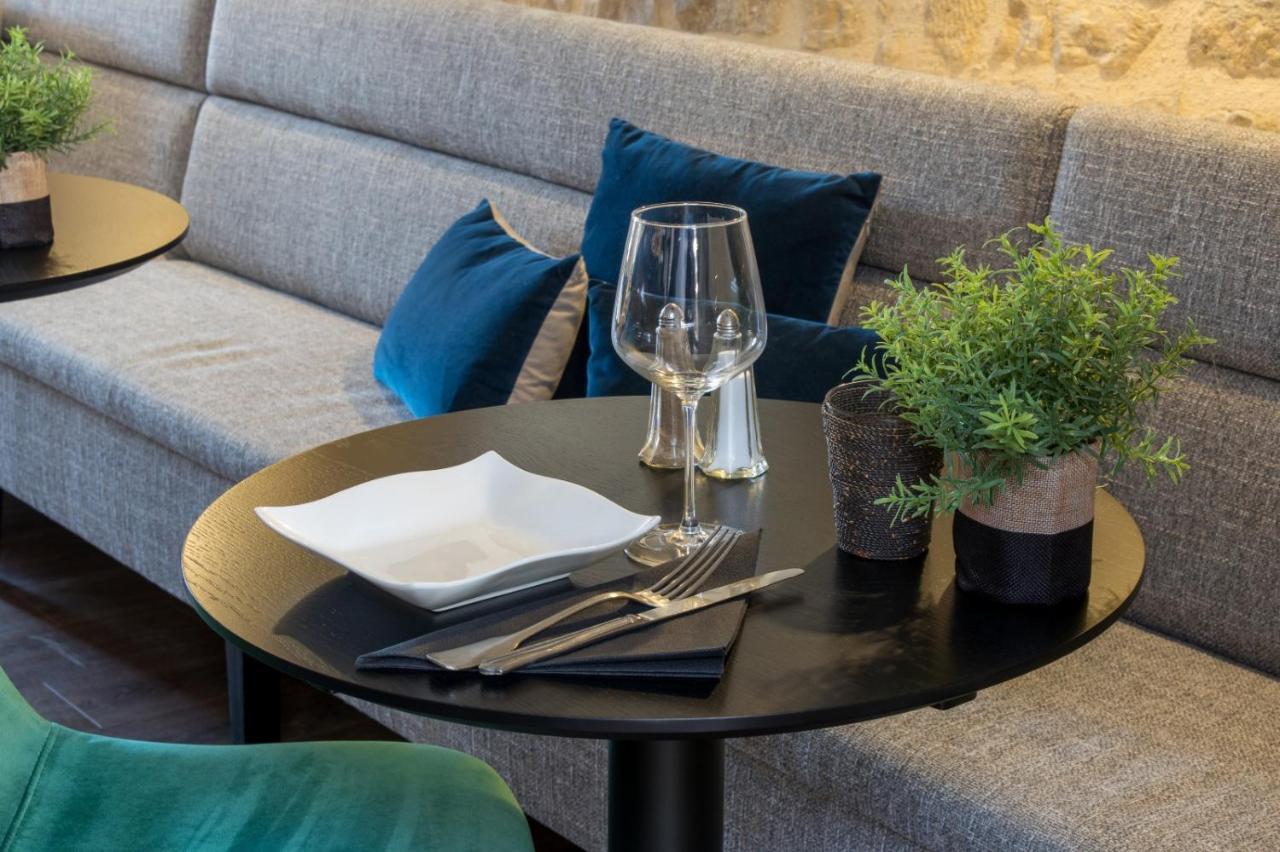 Hotel Restaurant L'Epicurien ヴァローニュ エクステリア 写真